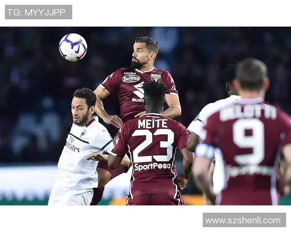 罗马队与索洛军的激烈对决揭示了意甲联赛的竞争魅力与战术博弈 罗马队与索洛军的激烈对决揭示了意甲联赛的竞争魅力与战术博弈