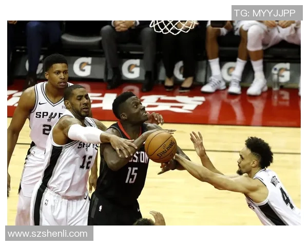 2006年NBA季后赛火箭对决马刺的经典对抗与精彩瞬间回顾