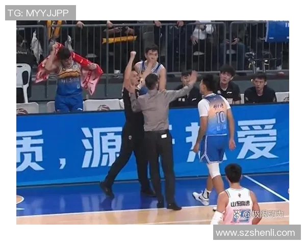 CBA广东与浙江激烈对抗引发冲突球迷与球员反应各异