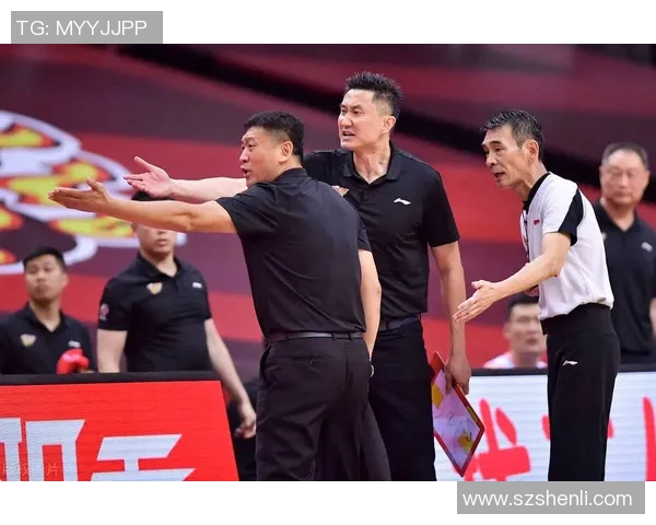 CBA精彩回顾广东队与福建队的激烈对决与精彩瞬间分析