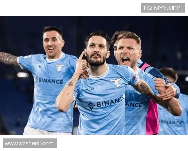 拉齐奥与国际米兰的对决中罗纳尔多的传奇表现与影响力分析 拉齐奥与国际米兰的对决中罗纳尔多的传奇表现与影响力分析