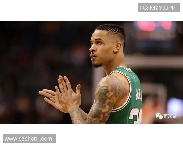 杰登艾维的篮球之路：从大学新星到NBA未来之星的成长故事