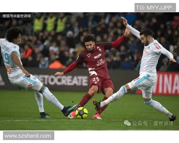 波特诺与蒙得国民的激烈对决揭示足球战术与团队精神的完美结合