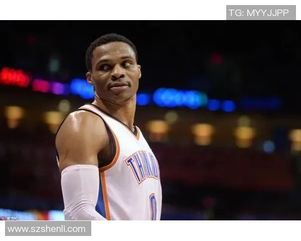 火箭队与雷霆队激战正酣球迷们快来一起直播精彩瞬间 火箭队与雷霆队激战正酣球迷们快来一起直播精彩瞬间