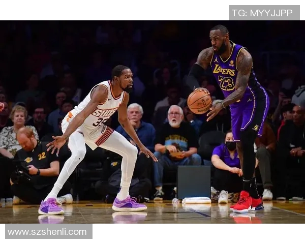 凯文杜兰特与詹姆斯的巅峰对决谁将成为NBA历史最佳球员